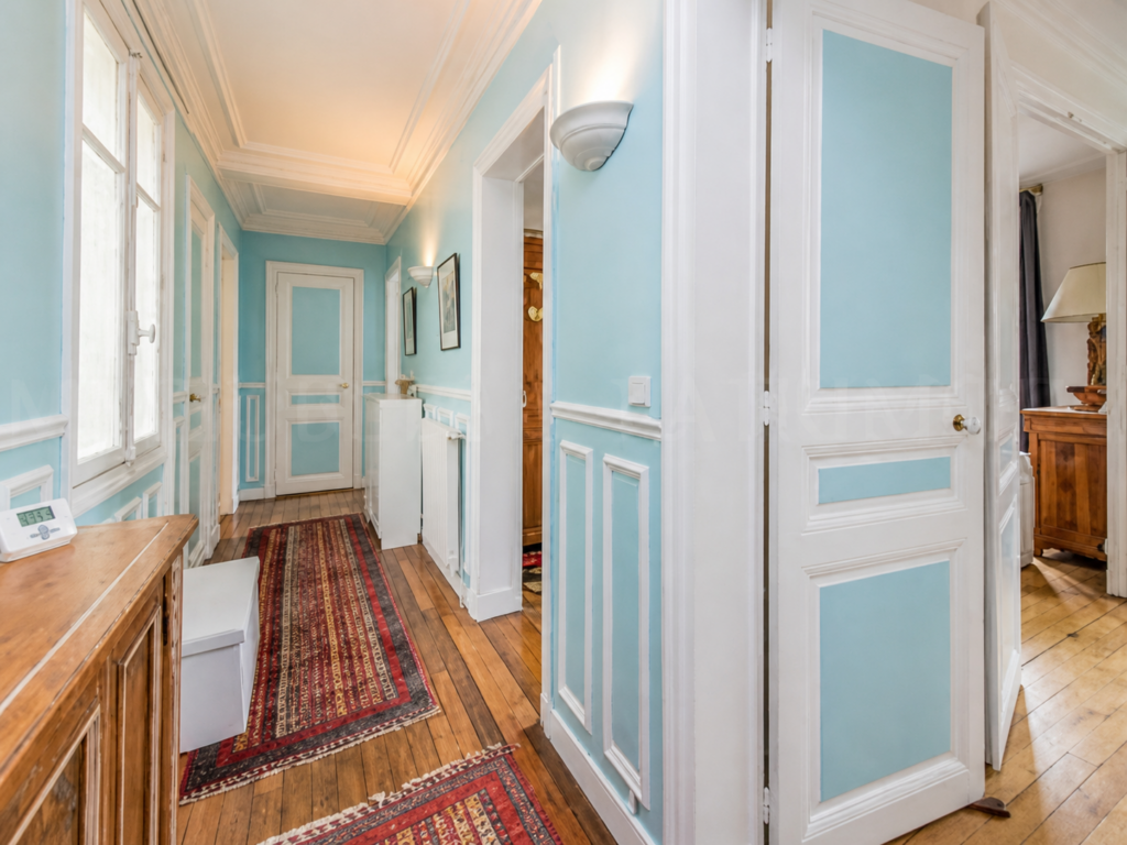 Appartement traversant de 77,62 m² - Paris 16e | Immeubles & Patrimoine