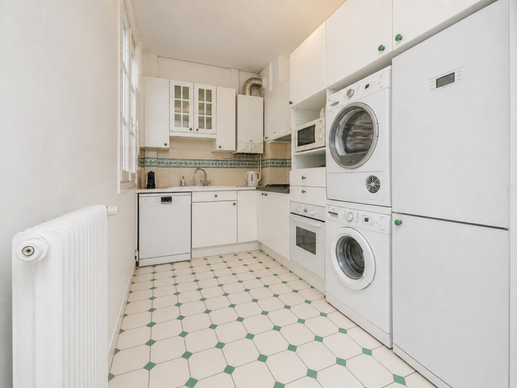Appartement traversant de 77,62 m² - Paris 16e | Immeubles & Patrimoine