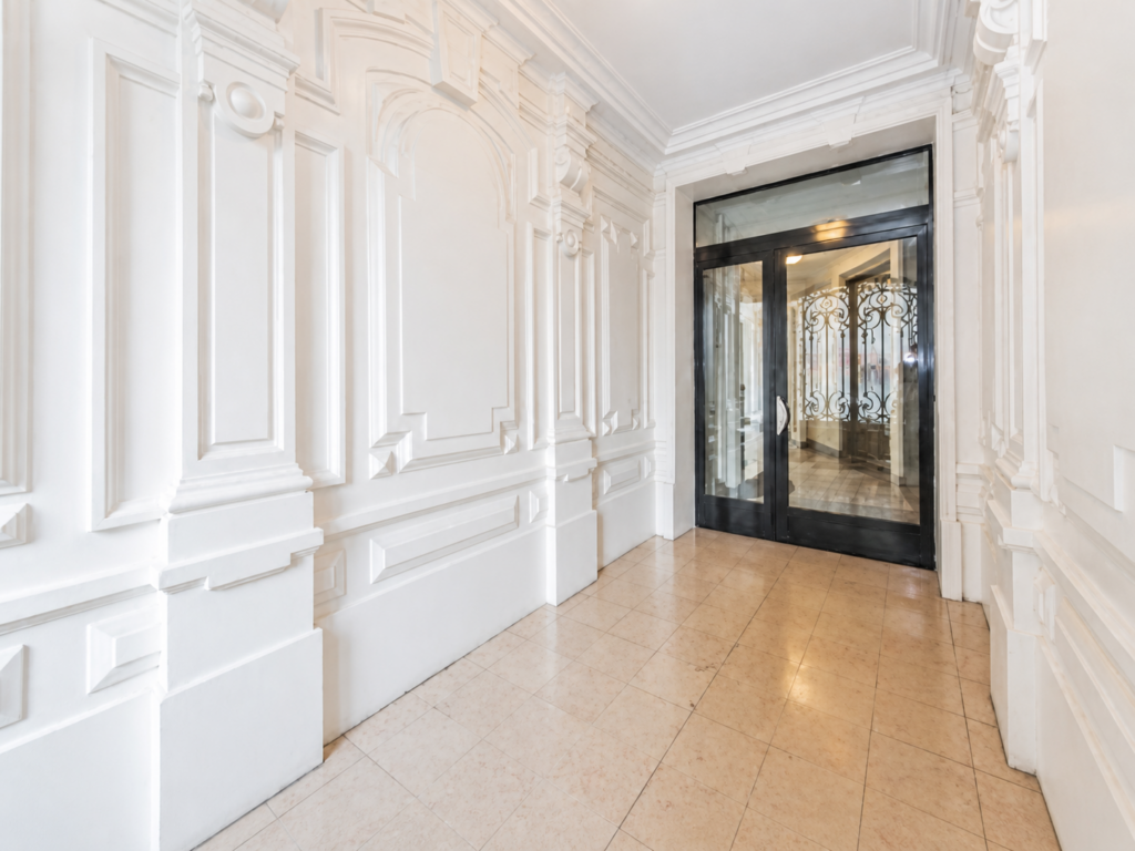 Appartement traversant de 77,62 m² - Paris 16e | Immeubles & Patrimoine