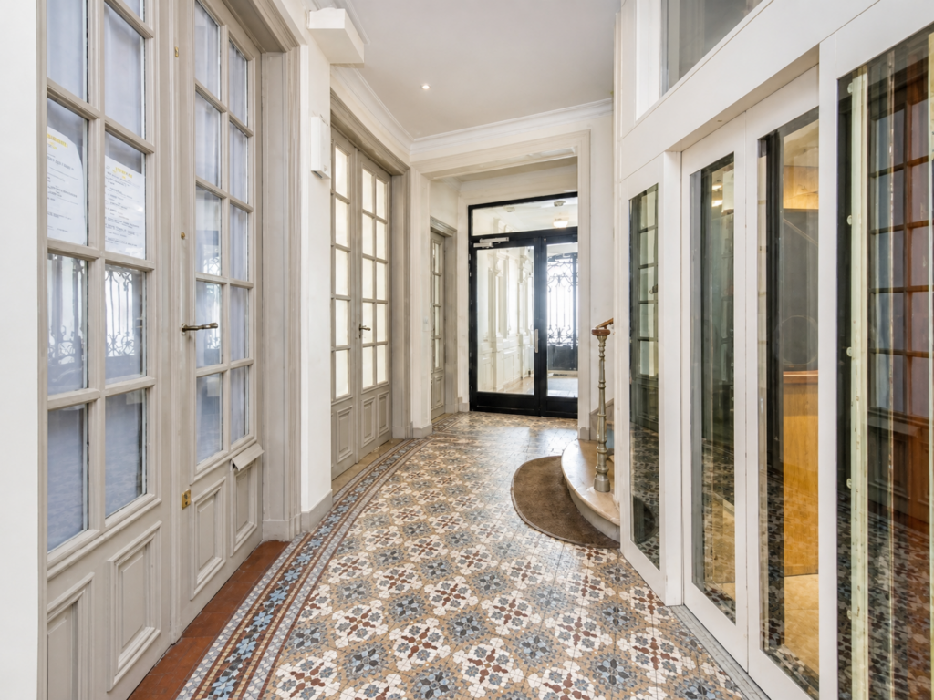Appartement traversant de 77,62 m² - Paris 16e | Immeubles & Patrimoine